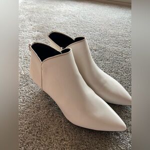 NWOT Sam Edelman Ankle Circus Boots